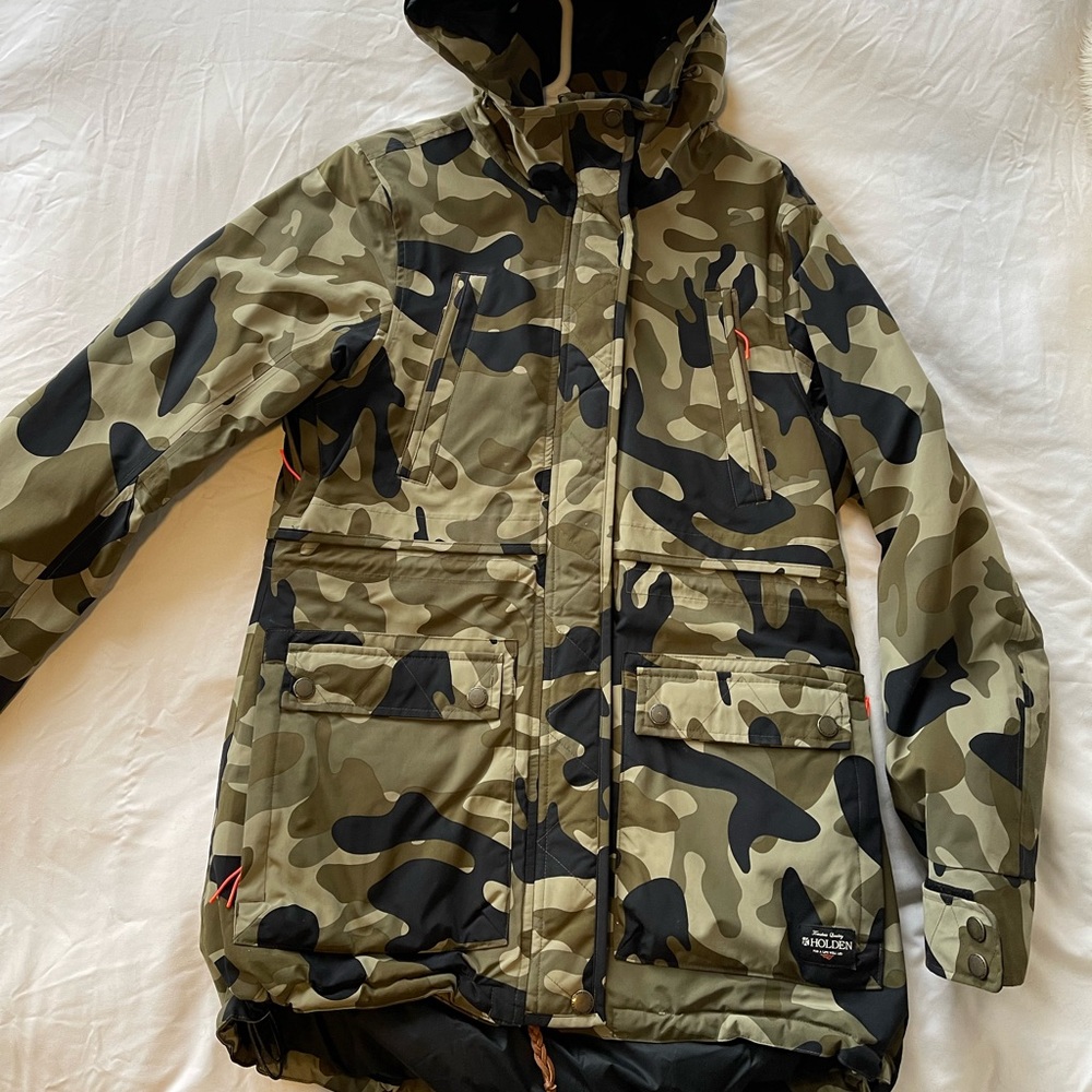 Women’s Holden Camo Ski/Snowboard Jacket